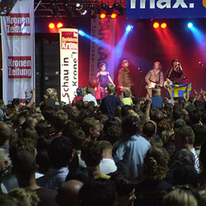 linzer krone stadtfest 2001© horst egger
